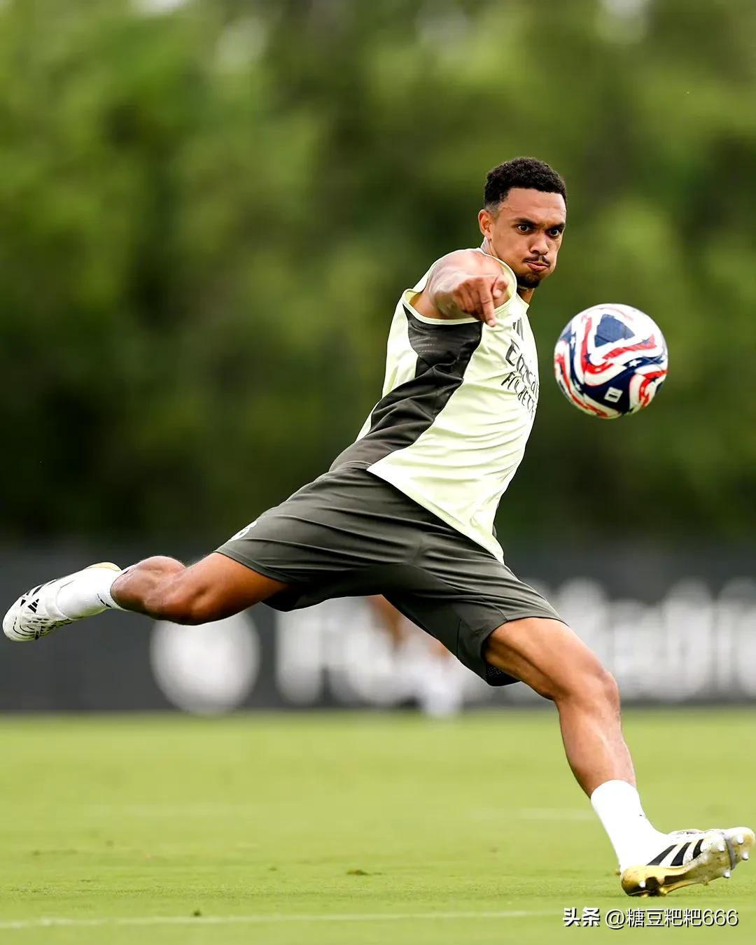 开云APP马德里竞技发布备战花絮,赛前主帅复盘,法甲任务艰巨,身体对抗强度拉满的简单介绍